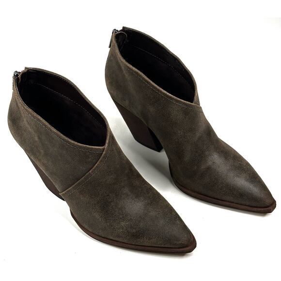 Vince Camuto Grishell Tobacco Brown Suede Ankle Bootie Womens Size 8M New - Picture 1 of 10